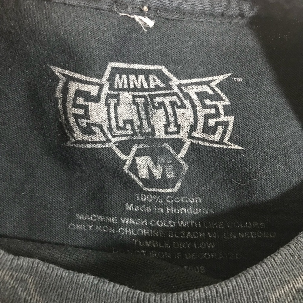 ⭐️Sold⭐️ MMA Elite Black Lion Tee - Picture 3 of 4